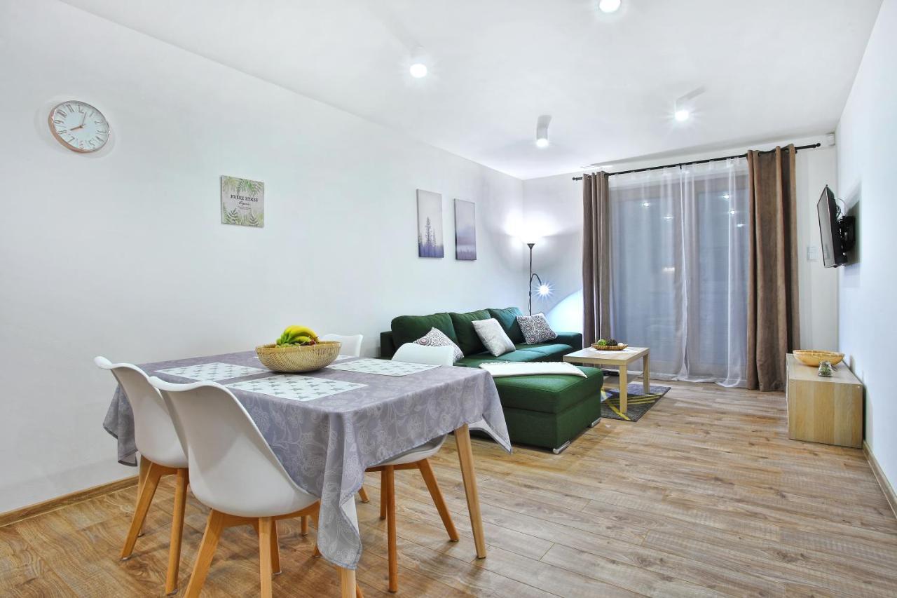 Kamilli Apartment Besenova Exterior photo